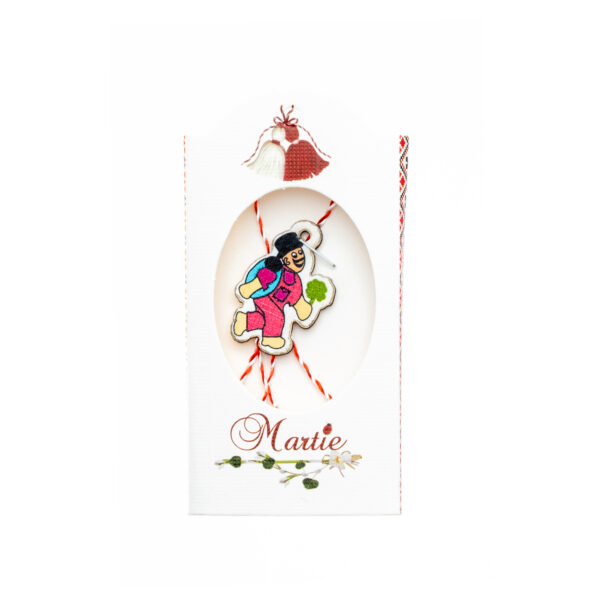 HD44 Martisor lemn cutie mica 3